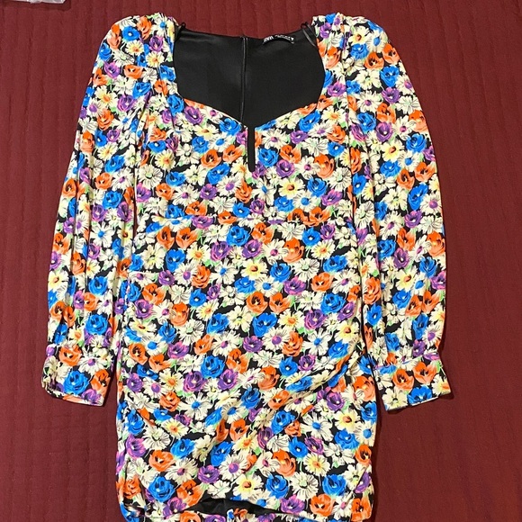 Zara Sultry Bodycon Multicolor Floral Long Sleeve Dress Small - Picture 4 of 9